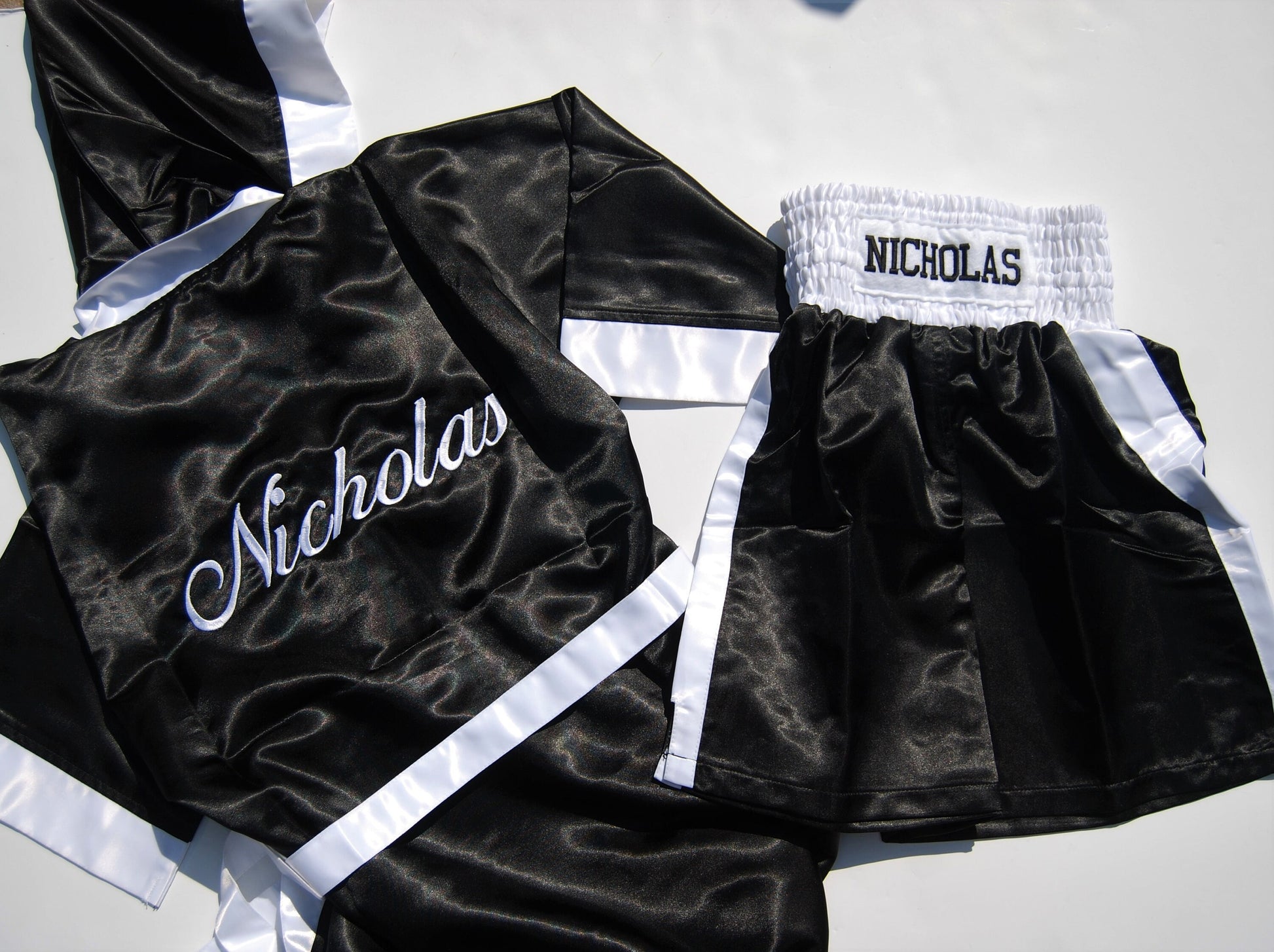 Adult/Youth Boxing Champ Trio: ROBE, SHORTS & GLOVES (updated)