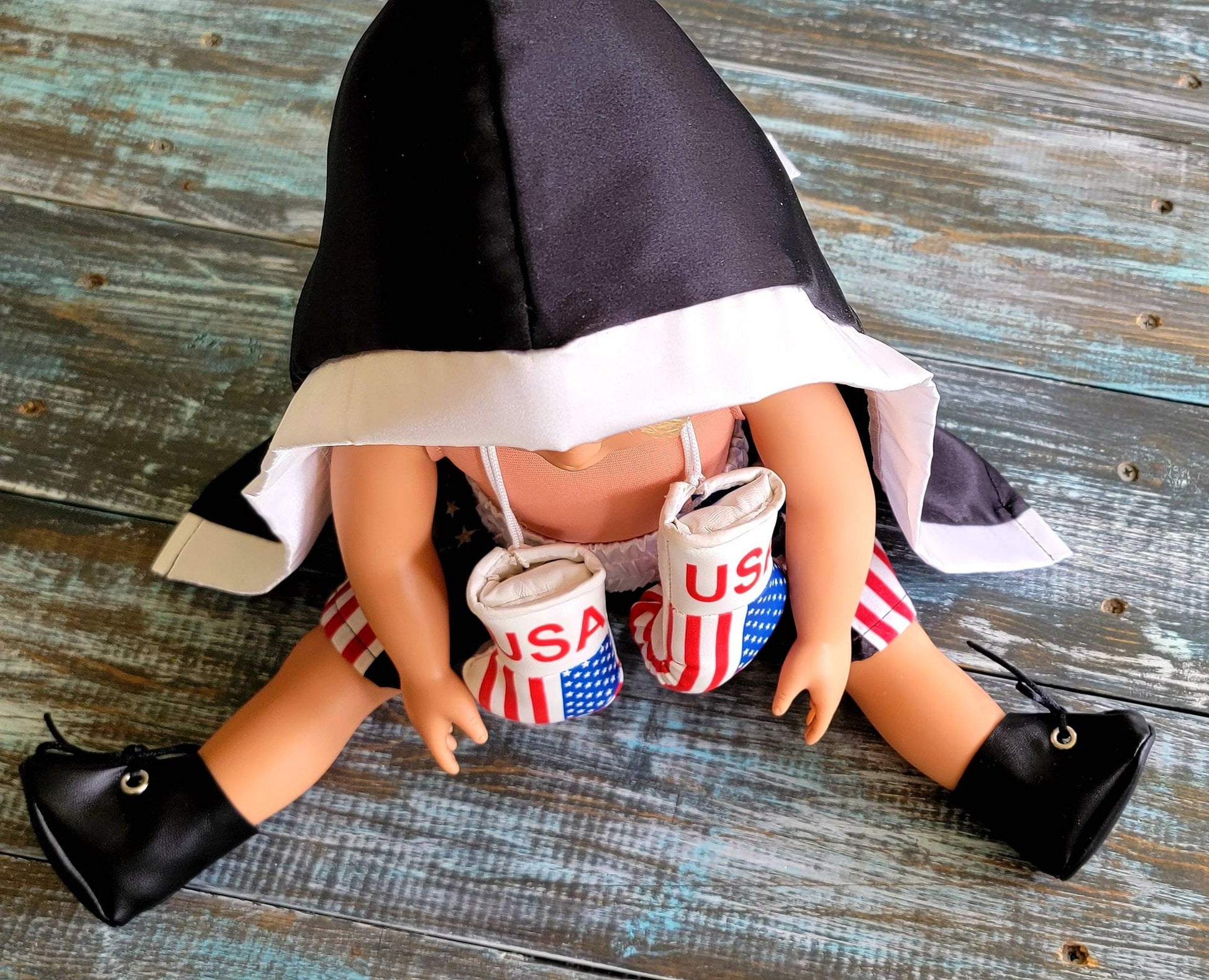 16" and 18" Doll Boxing Set with Personalized Robe, Shorts, and Mini Gloves