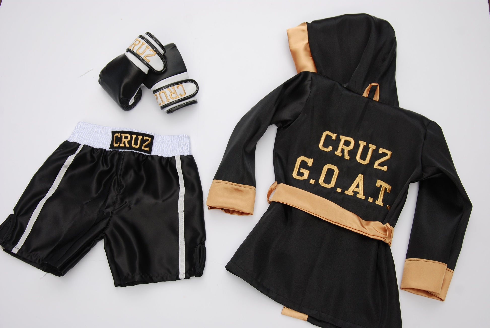 Adorable Baby Girl Boxing Set: Personalized Robe, Shorts, Gloves, and Headband!