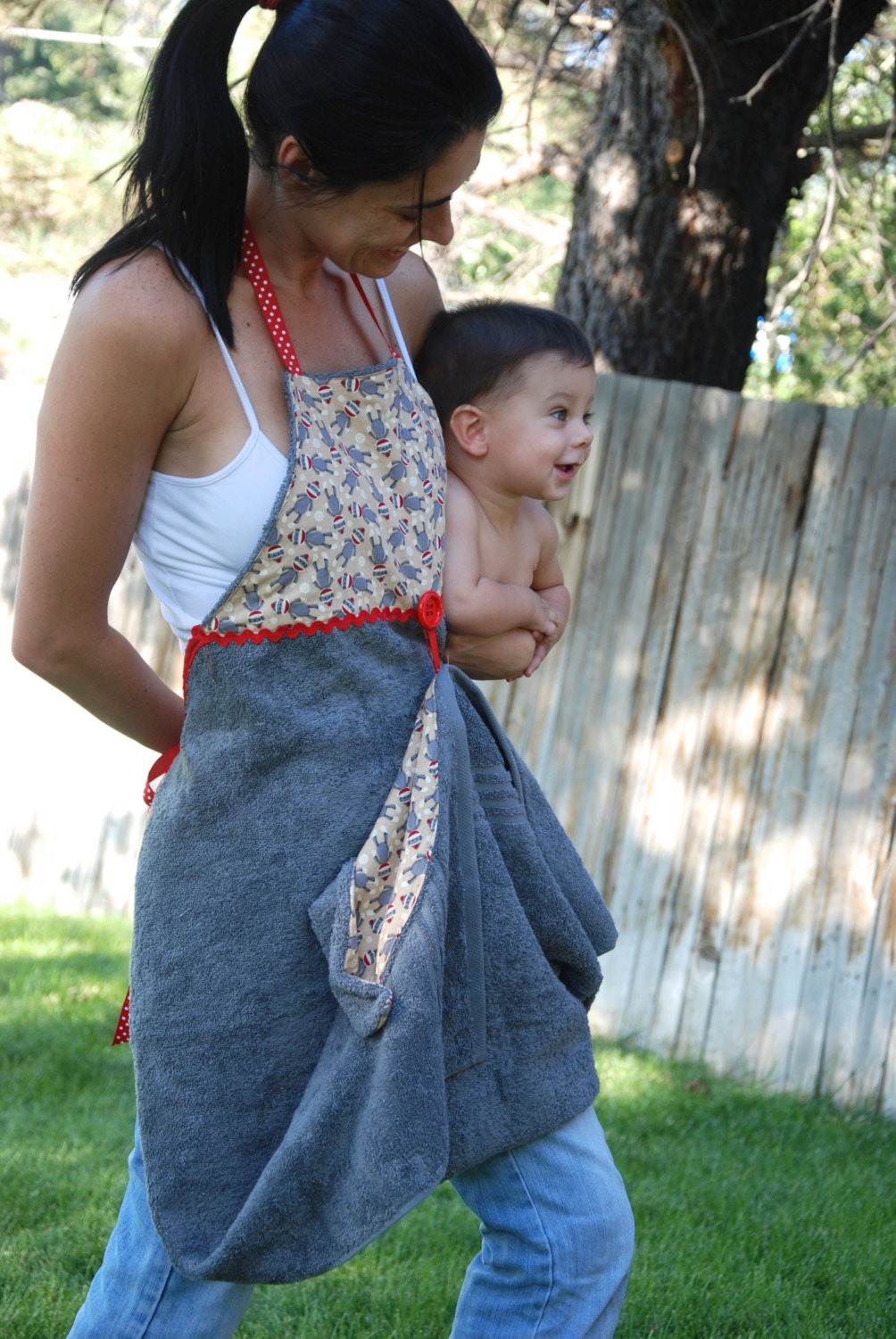 A Special Gift for Moms and Baby Showers: Personalized Baby Apron Towels!