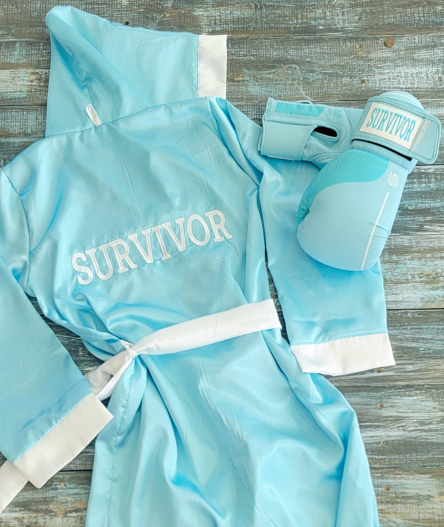 Adult Boxing Robe and Gloves Survivor Set