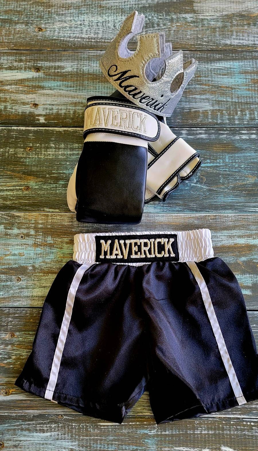 Baby Boxing Set: Gloves, Personalized Shorts, and a Custom Crown!