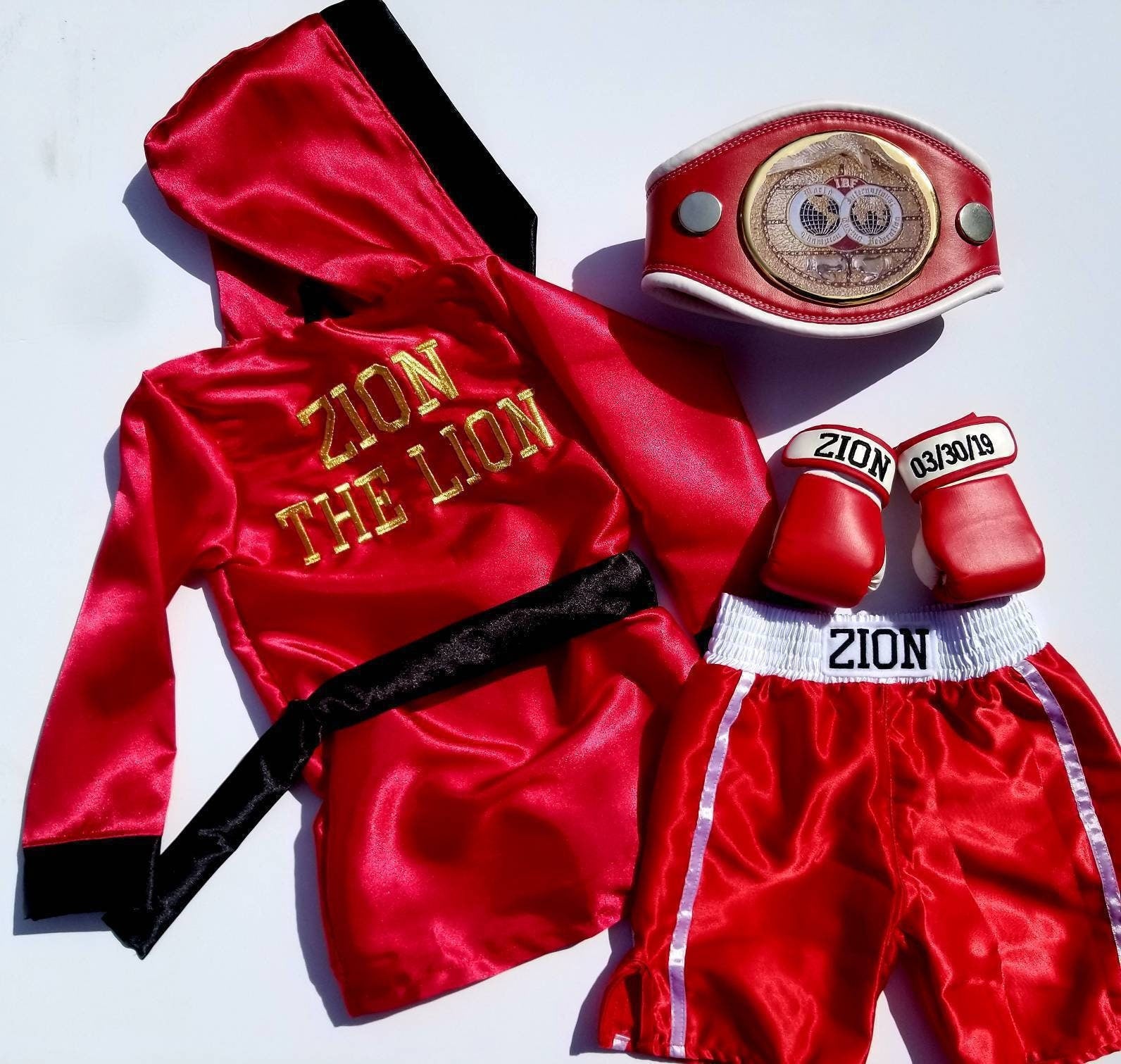 Baby Boxing Set with Personalized Robe, Shorts, Wearable Gloves – Perfect Halloween Kids Costume!