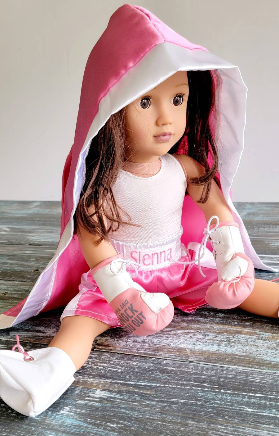 16" and 18" Doll Boxing Set with Personalized Robe, Shorts, and Mini Gloves
