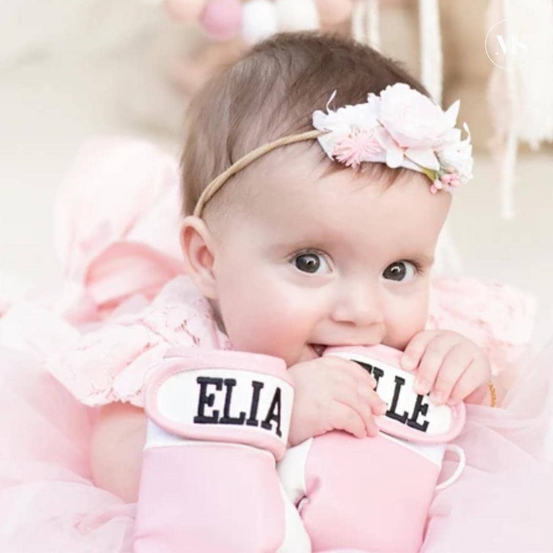 Boxing Baby Shower Theme – Custom Baby Boxing Gloves Favor or Decoration