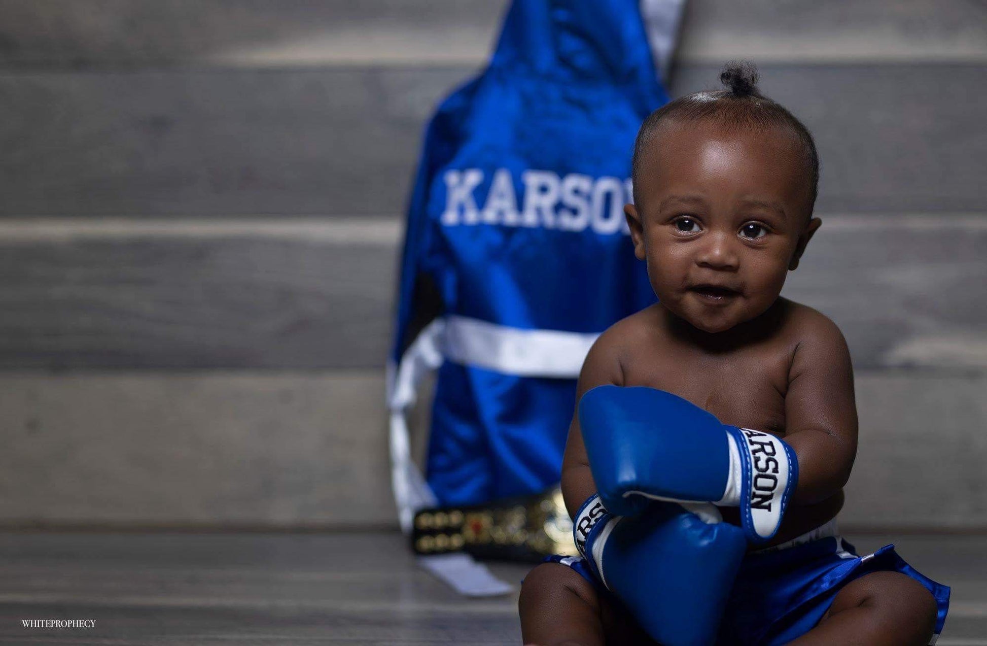 Personalized Baby Boxing Set: Robe, Shorts, and Wearable Gloves