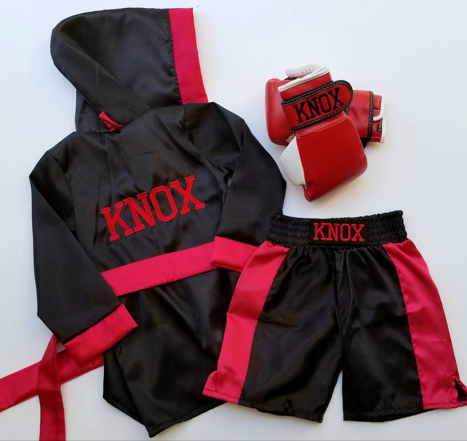 Dynamic Black & Red Boxing Special Set with Golden Personalization