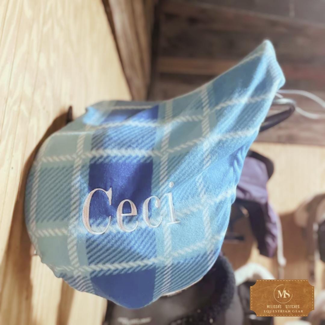 Personalized English Jumping Saddle Cover: Ride in Style!