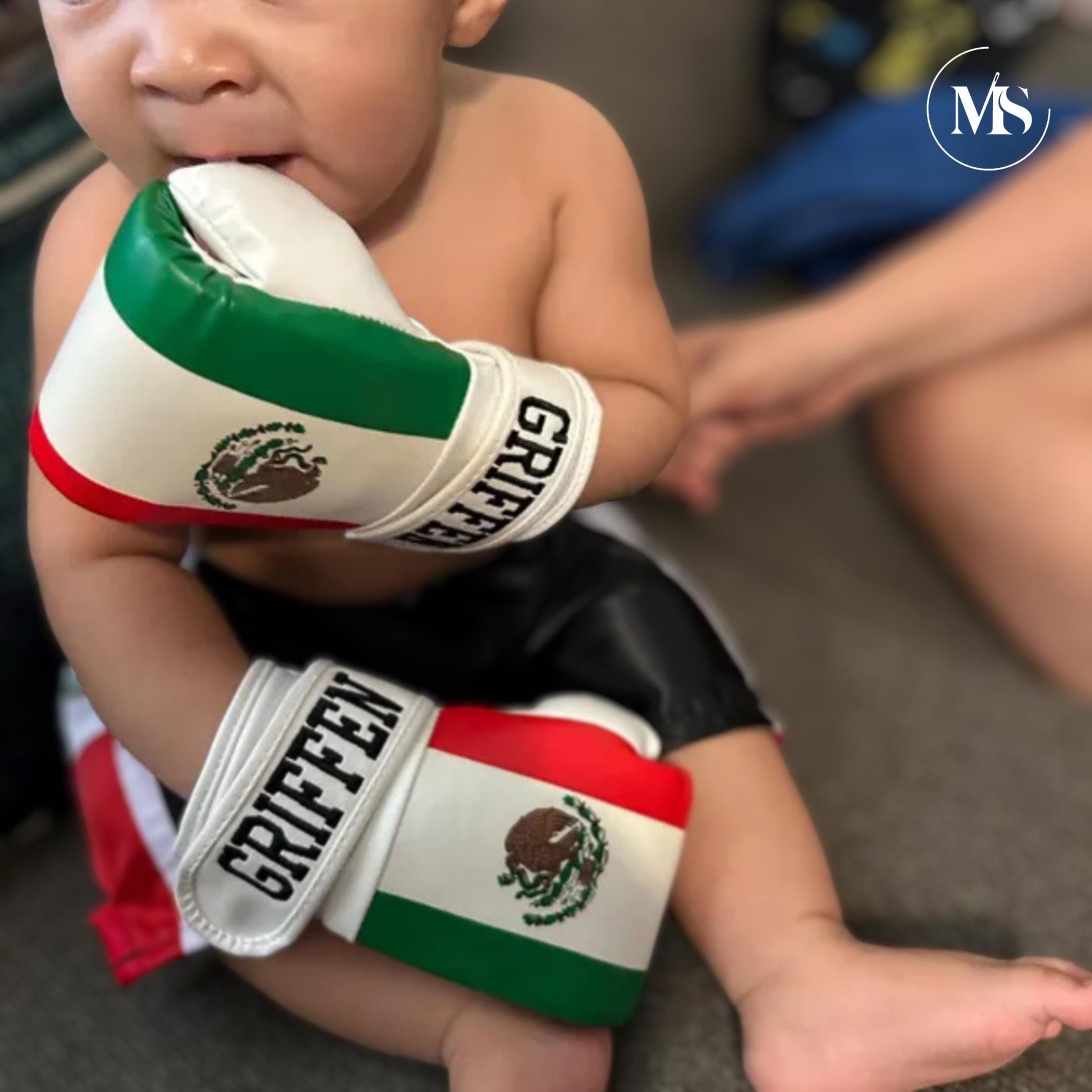 Personalized Kids Boxing Gloves with Country Flags – Infant & Toddler Boxing Gloves – Country Flags Theme | Personalized Baby Boxing Gloves